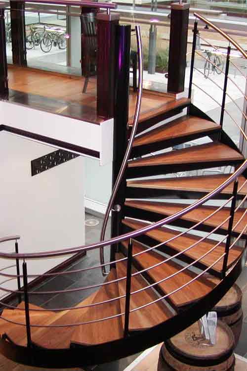 Oak-Spiral-Stair-London